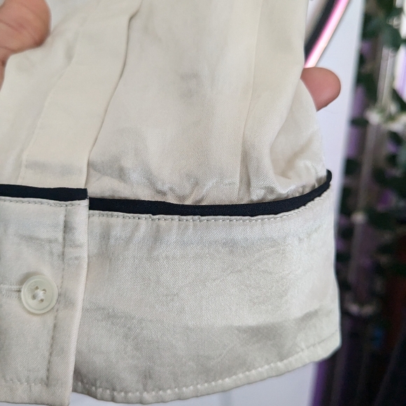 Babaton Cream Button Down Blouse - Picture 5 of 10